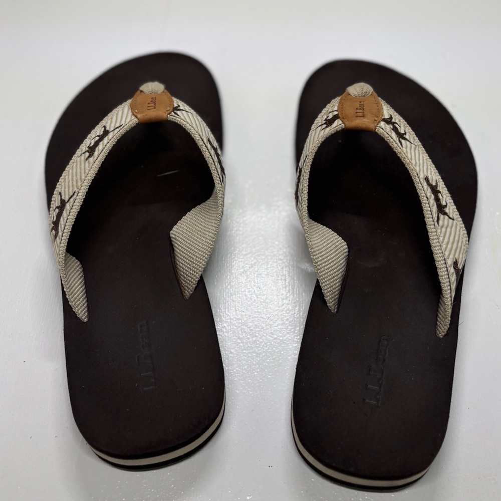L.L.Bean Women's Original Maine Isle Flip-Flops w/chocolate lab motif size 7 - Picture 4 of 9